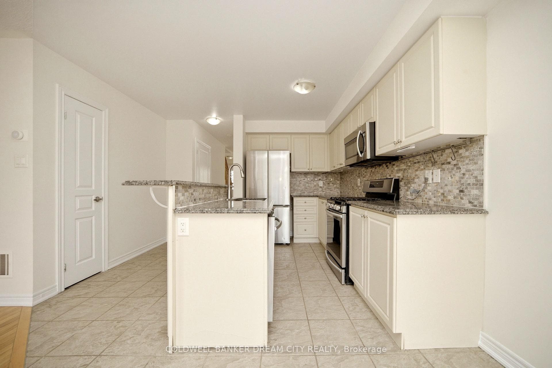 37 Stoyell Drive photo 12