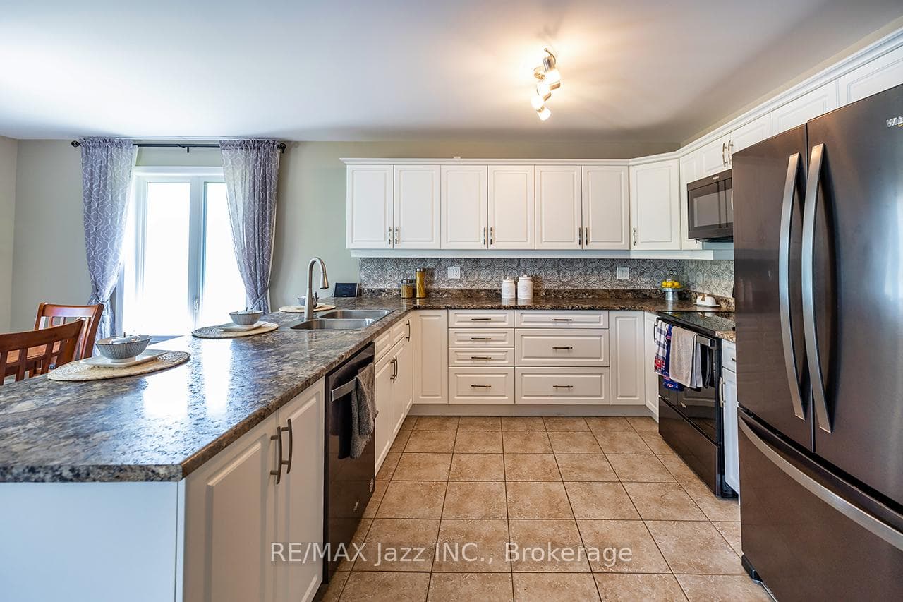 1 MILLPOND Lane photo 13