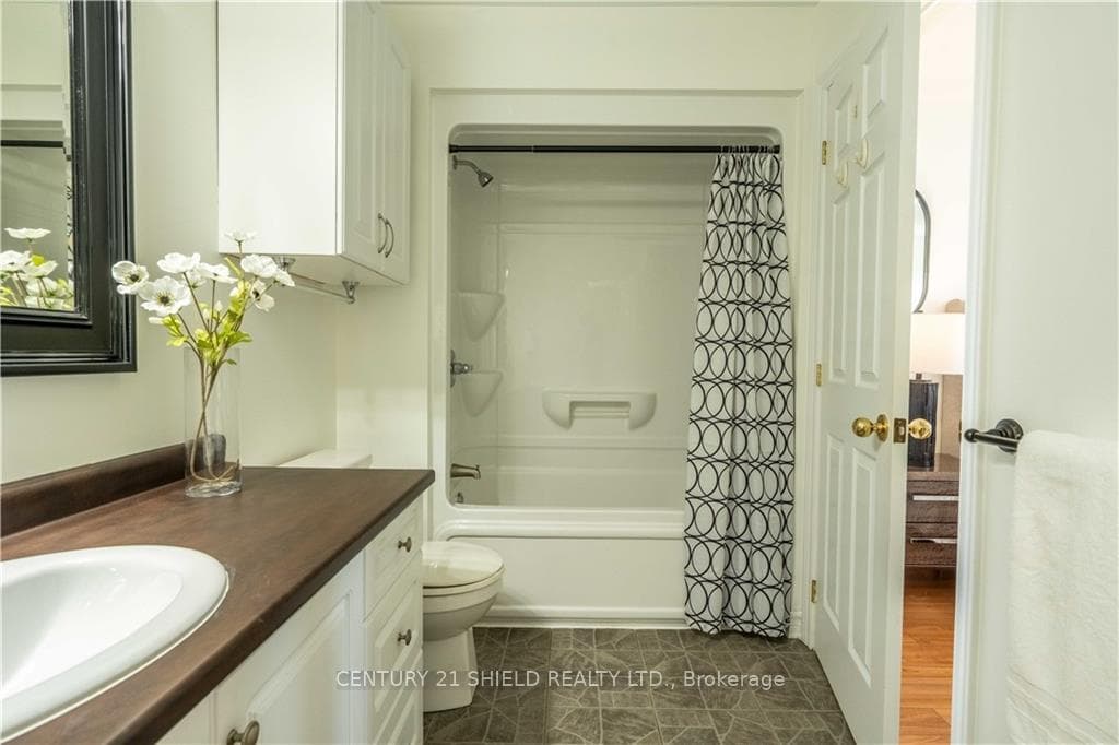 78 SUNSET Boulevard photo 19