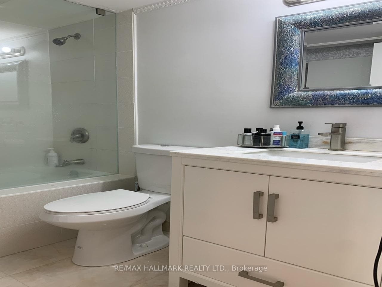 131 Beecroft Road Unit 502 photo 15