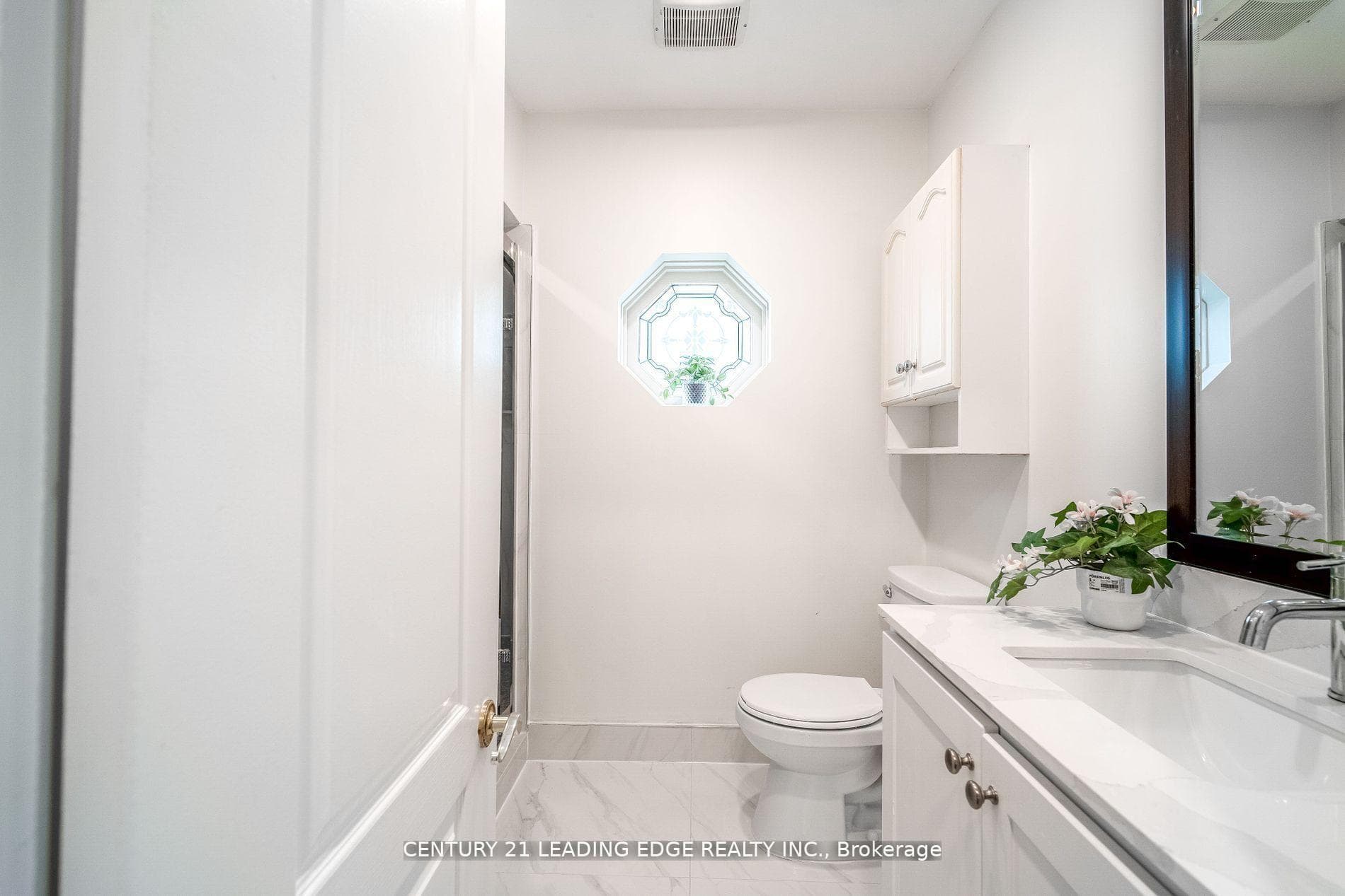 393 CANAL Road photo 12