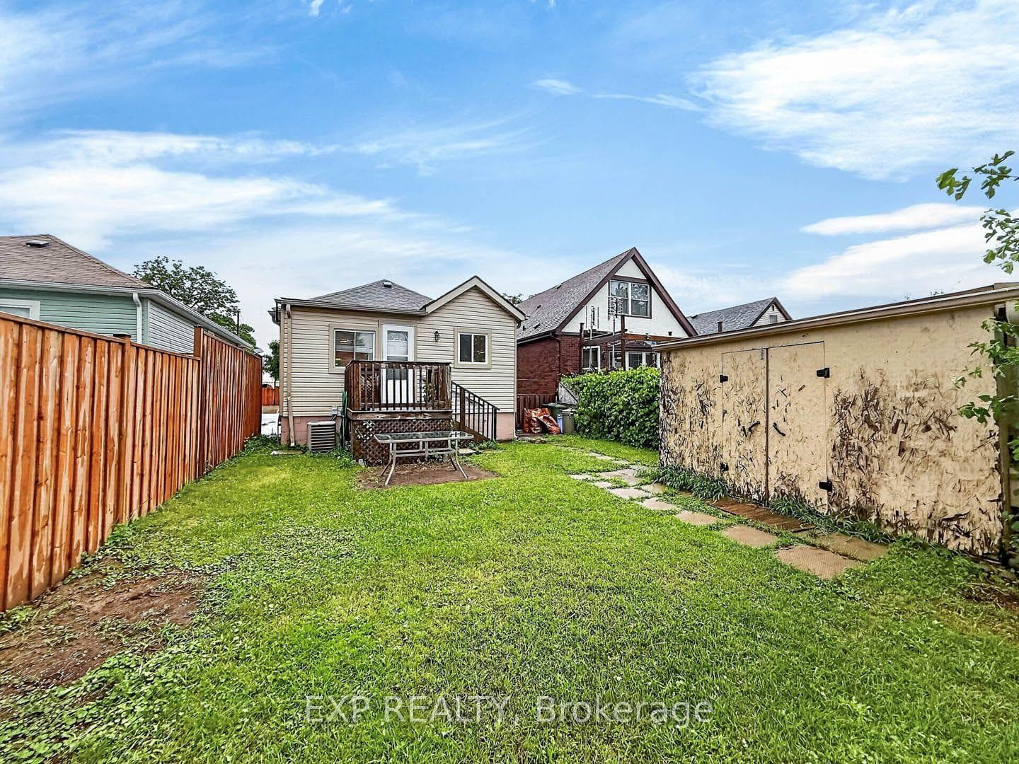 57 Weir Street photo 39