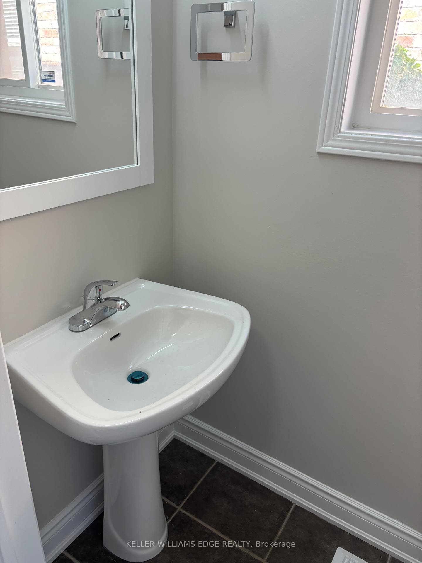 58 Hollingsworth Circle photo 9
