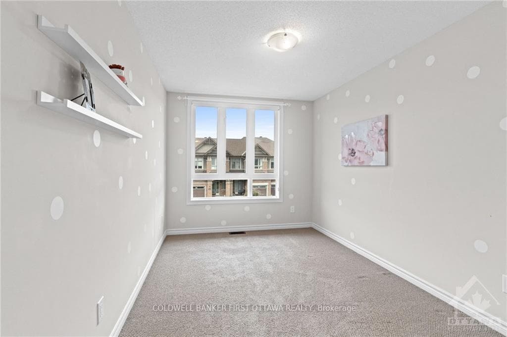 125 MATTINGLY Way photo 23