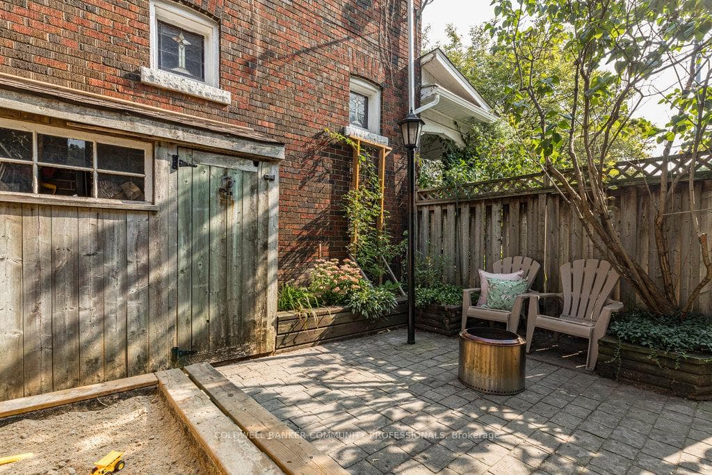 49 Rutherford Avenue photo 36