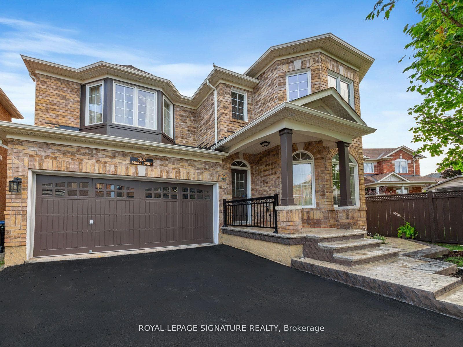 3820 Janice Drive photo 3