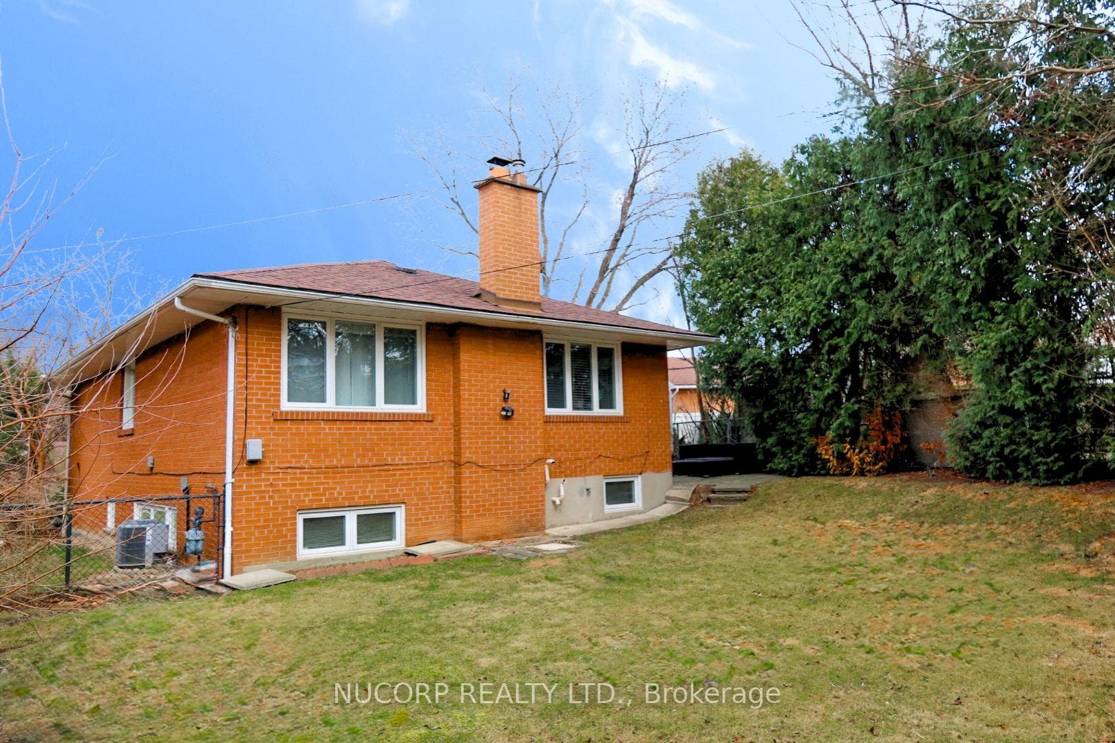 7 Bayshill Drive photo 30