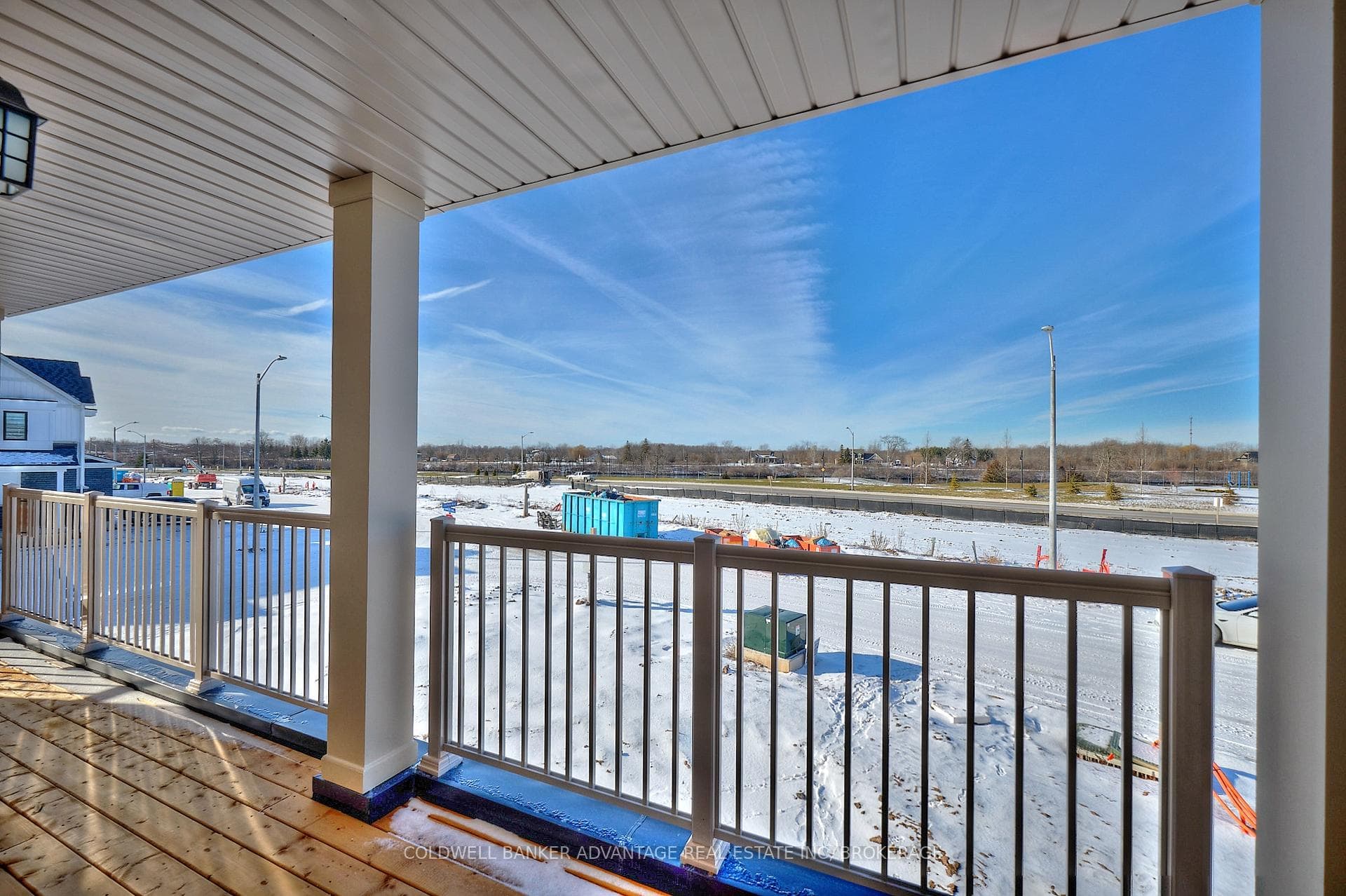 98 Feather Road photo 5