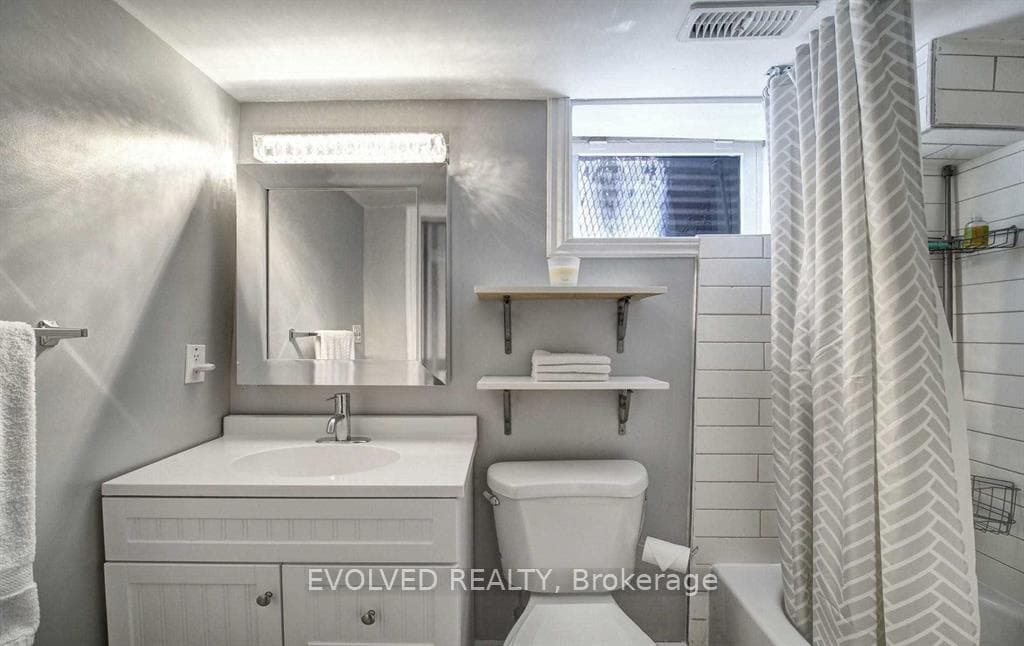 15 Esterbrooke Avenue Unit 132 photo 27