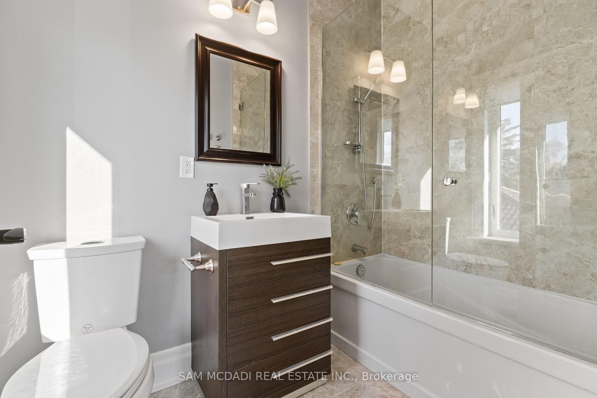1487 Myron Drive photo 29