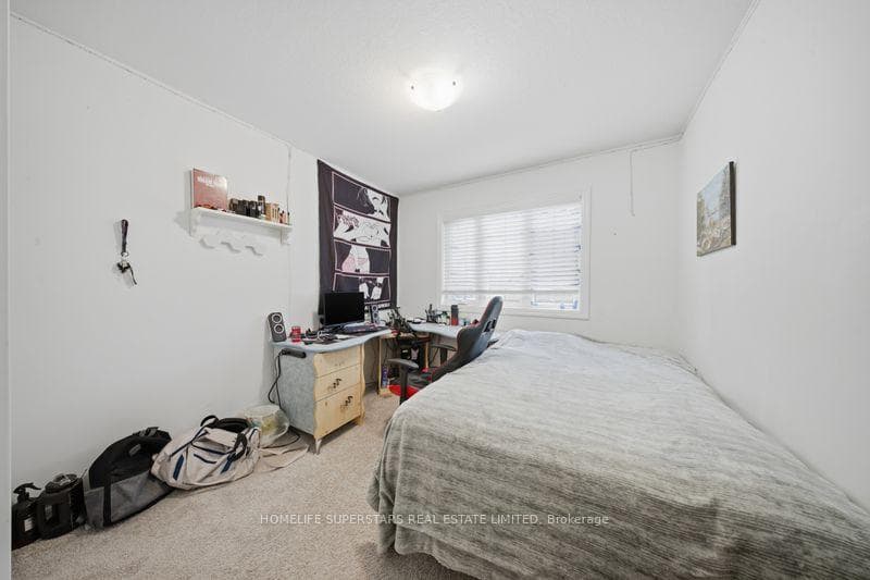 135 Hardcastle Drive Unit 42 photo 17