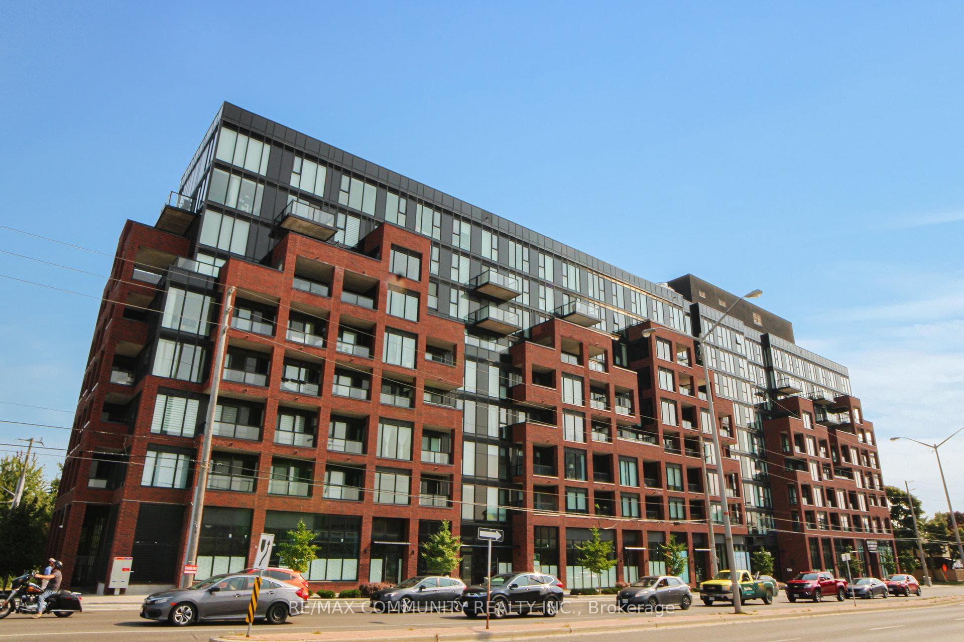 2799 Kingston Road Unit 319 photo 1