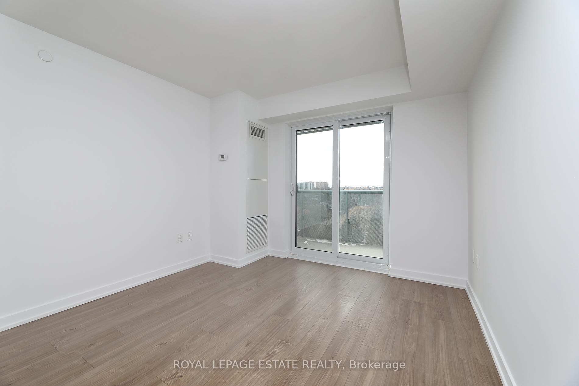 1346 Danforth Road Unit 808 photo 19