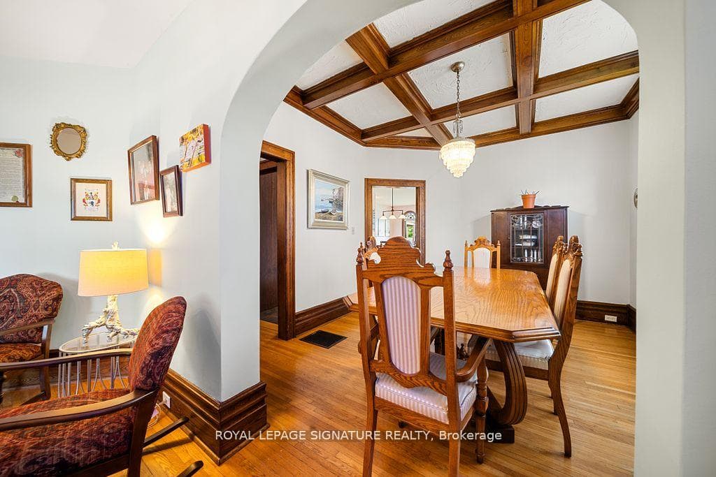 14 Goshen Street photo 9