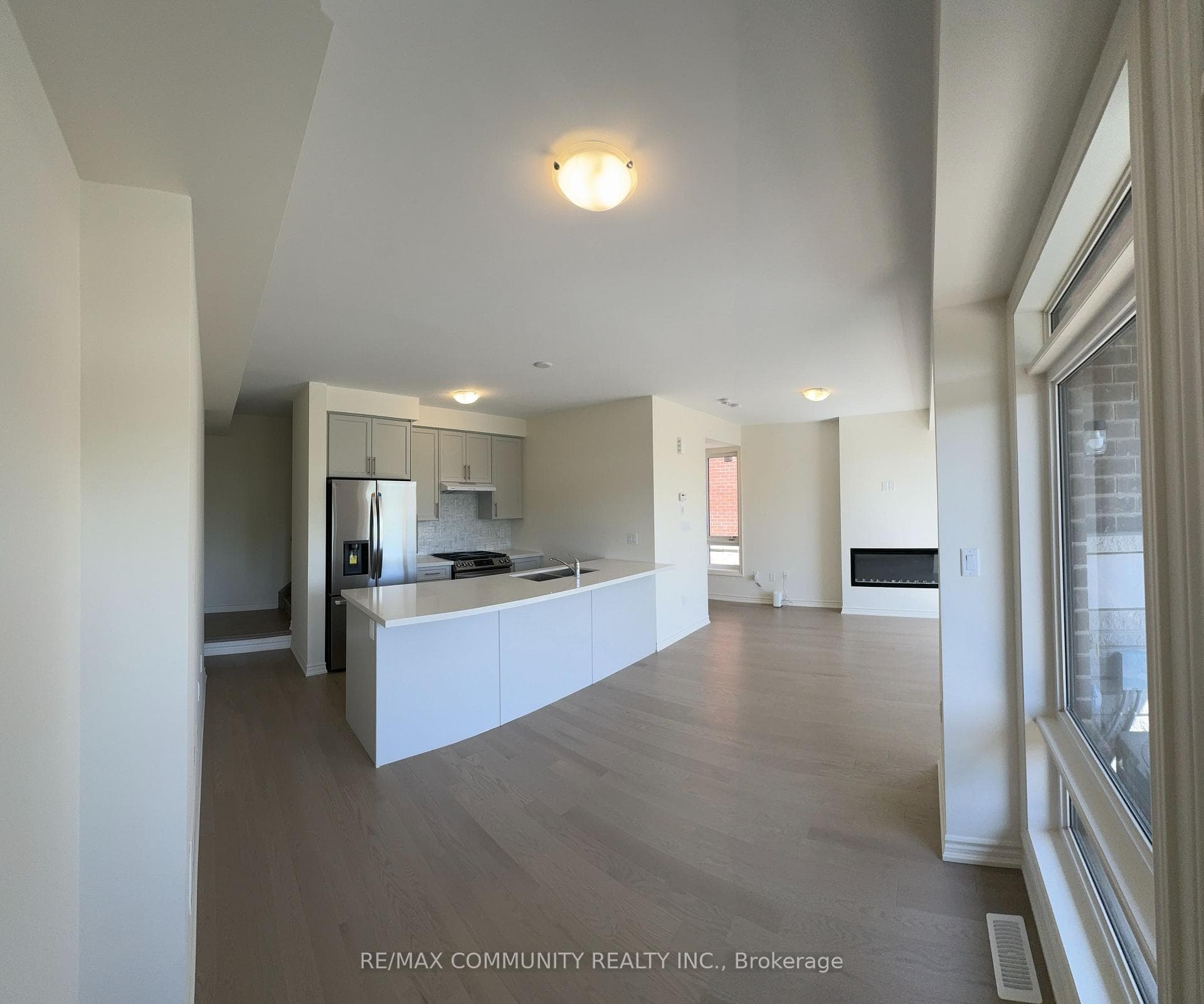 482 Salem Road photo 9