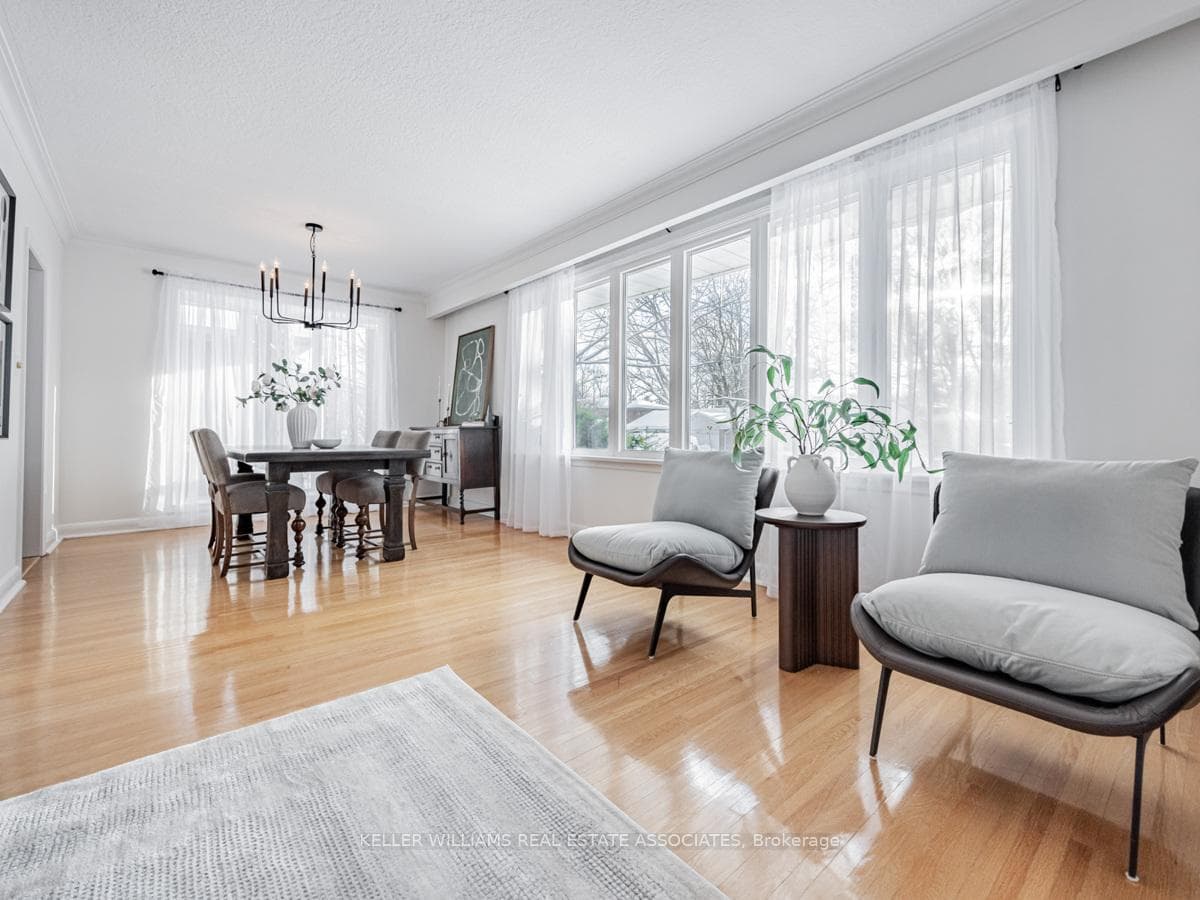 29 Farningham Crescent photo 8