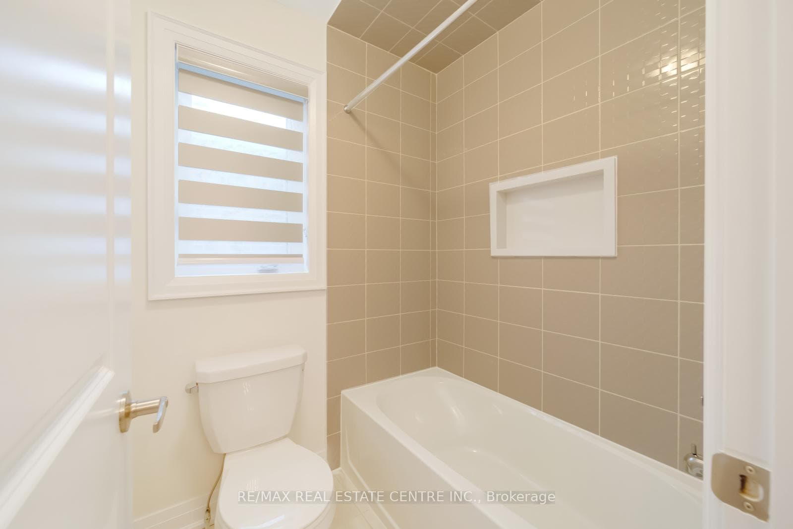 63 Hoad Street photo 28