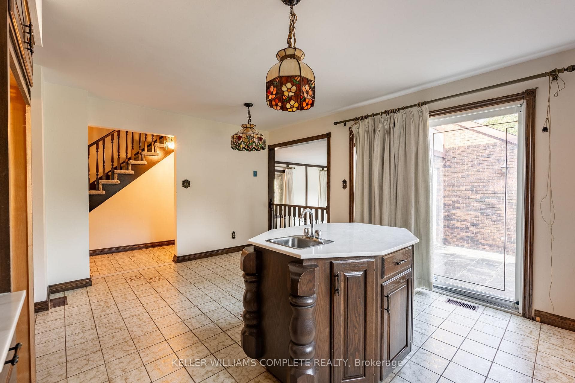 7072 McMillan Drive photo 15