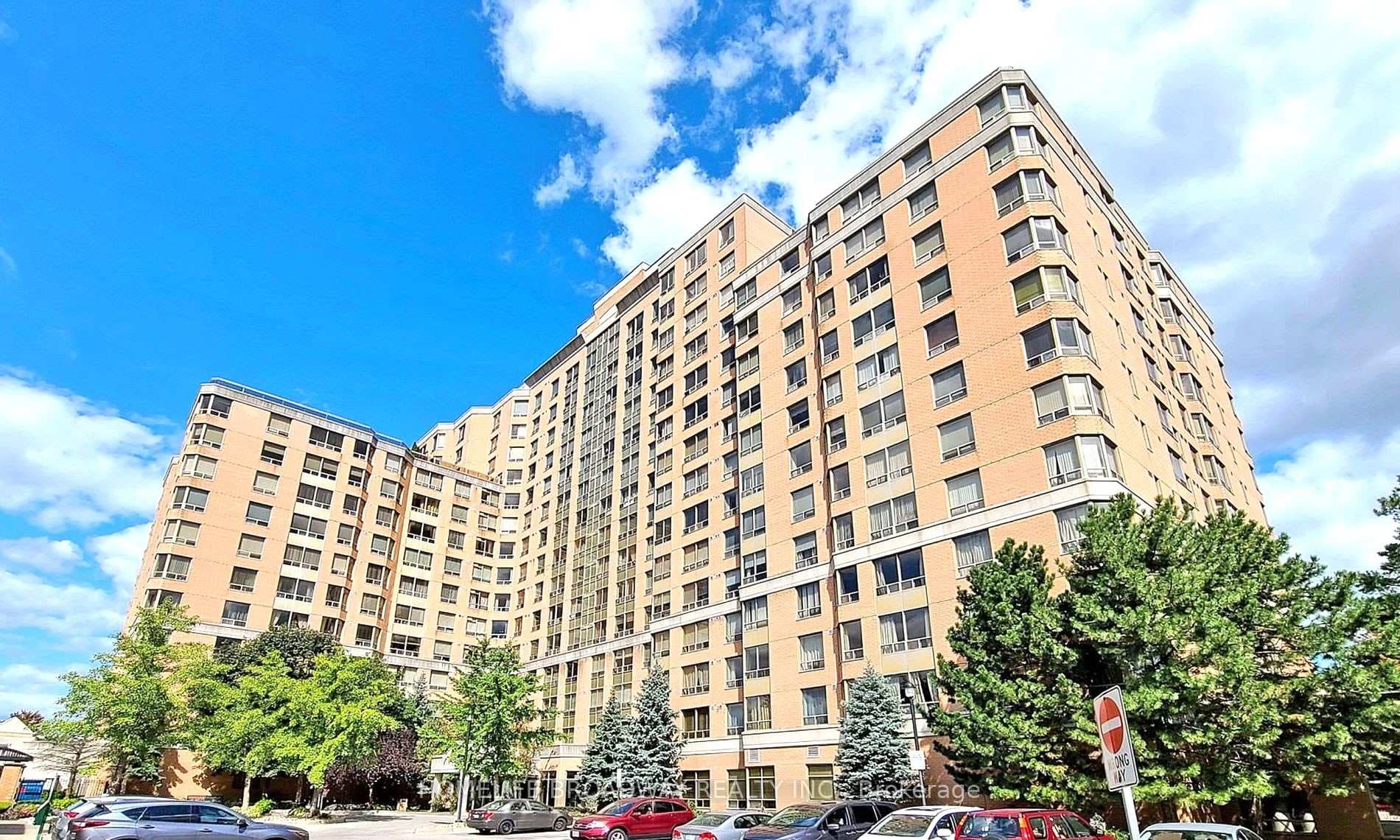 1883 McNicoll Avenue Unit 309 photo 1