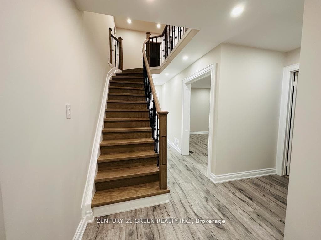 24 Sullivan Drive photo 9