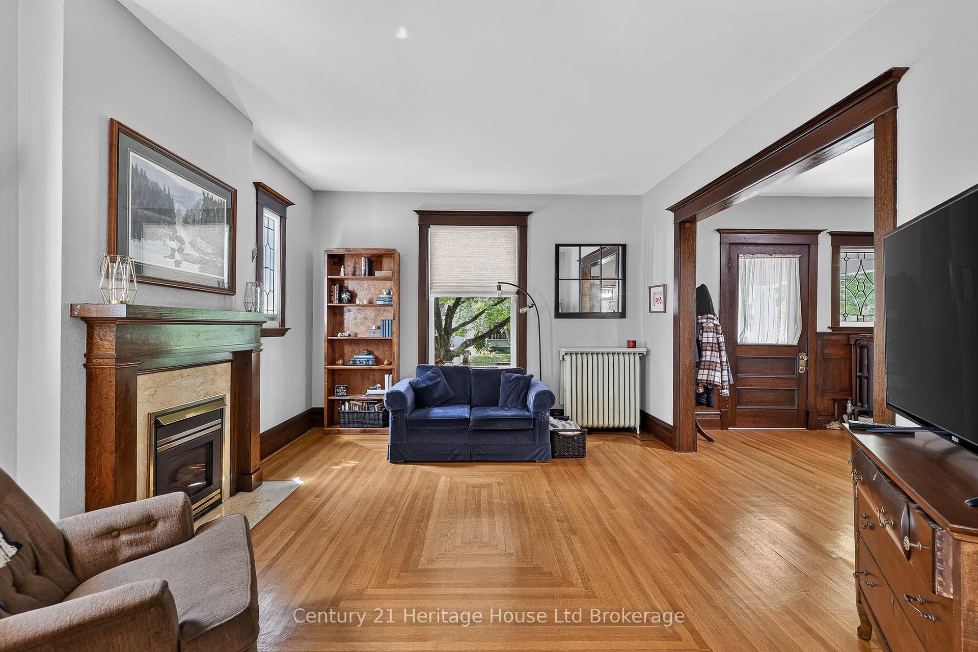 Bright and spacious
