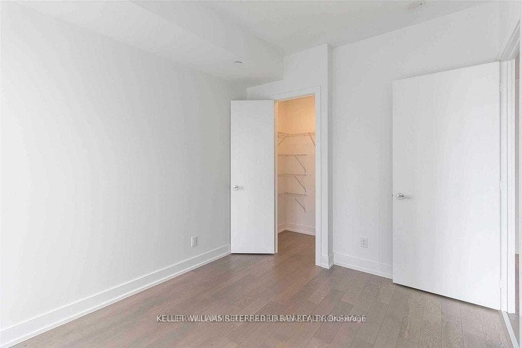 7 Grenville Street Unit 5013 photo 30