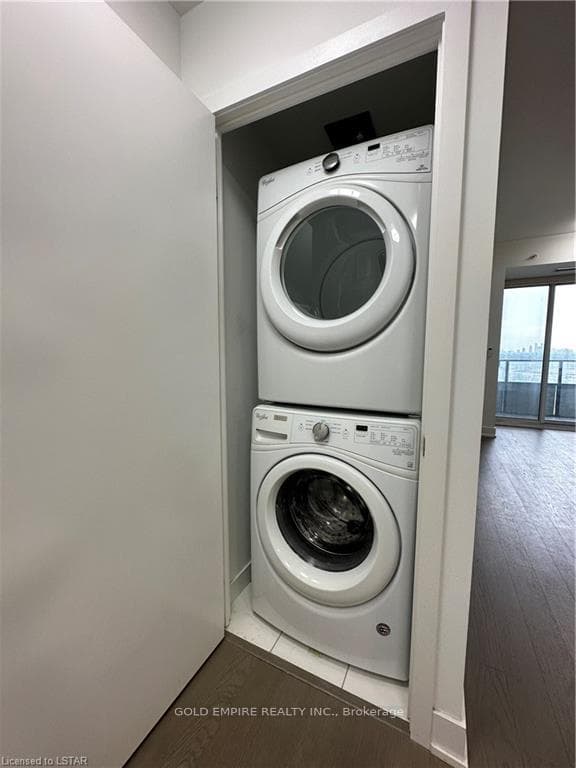 20 SHORE BREEZE Drive Unit 1603 photo 12