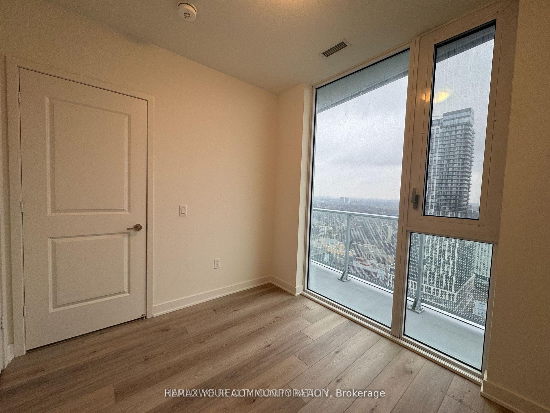 100 Dalhousie Street Unit 3104 photo 9