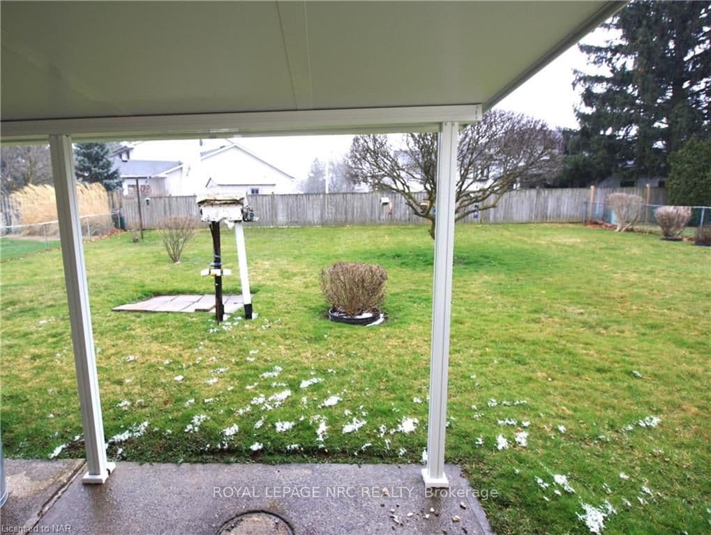 21 MCCOLL Drive photo 18