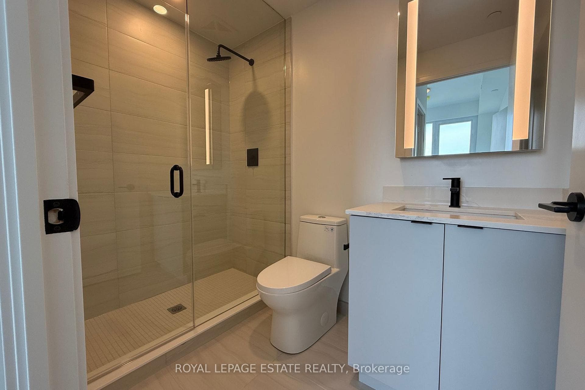 285 Dufferin Street Unit 1216 photo 9