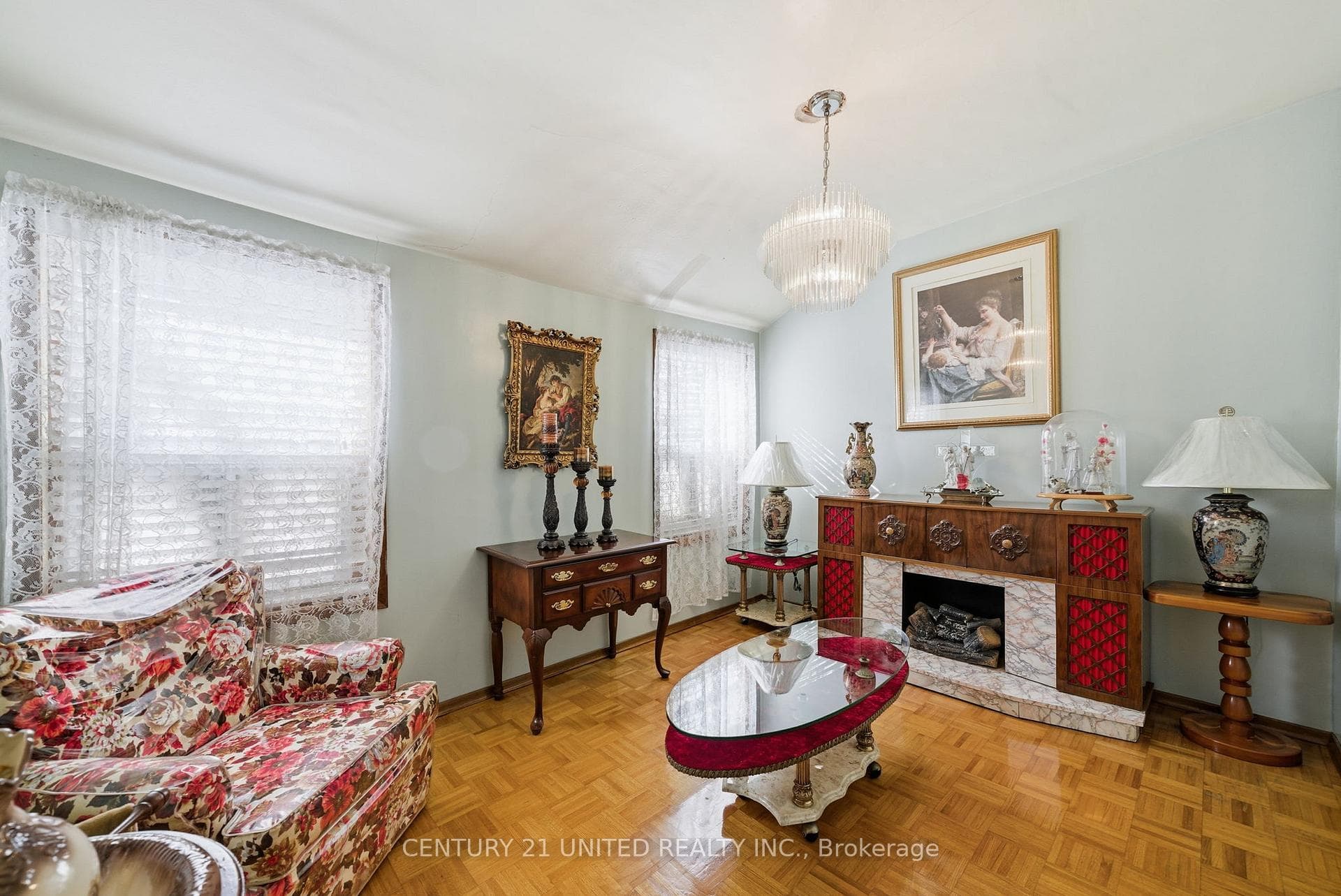 226 Palmerston Avenue photo 20