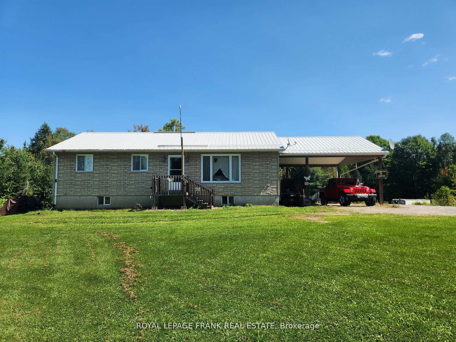 9067 Old Hastings Road photo 2