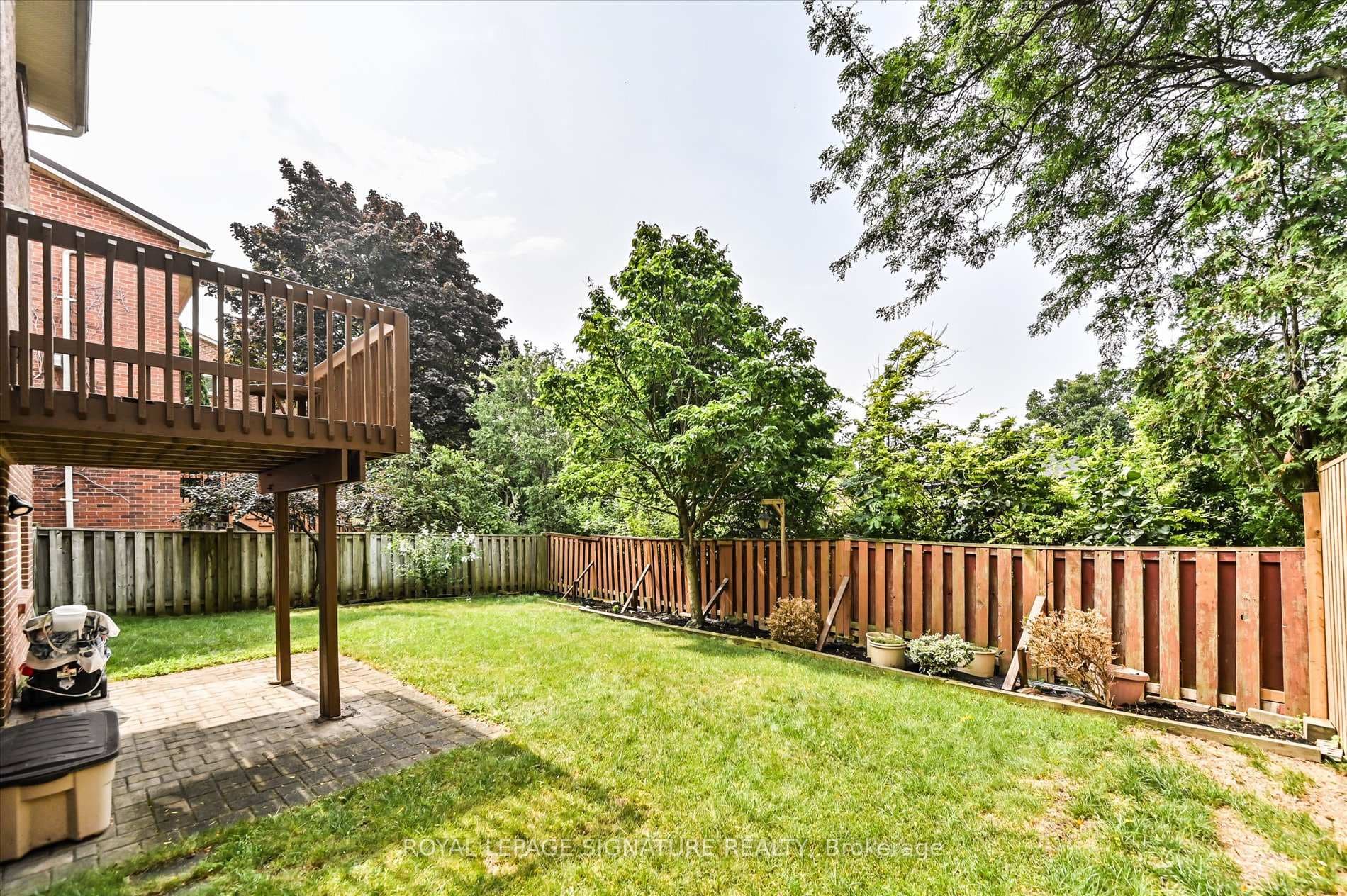 3960 Selkirk Place photo 33