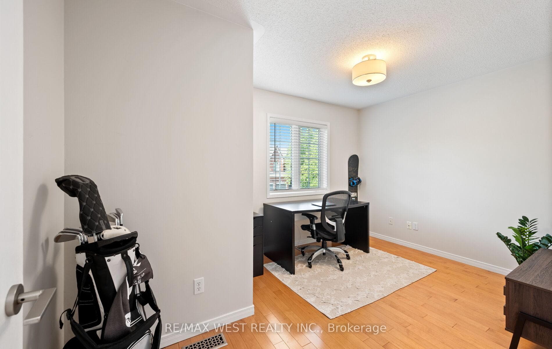 11 Beehive Drive photo 31