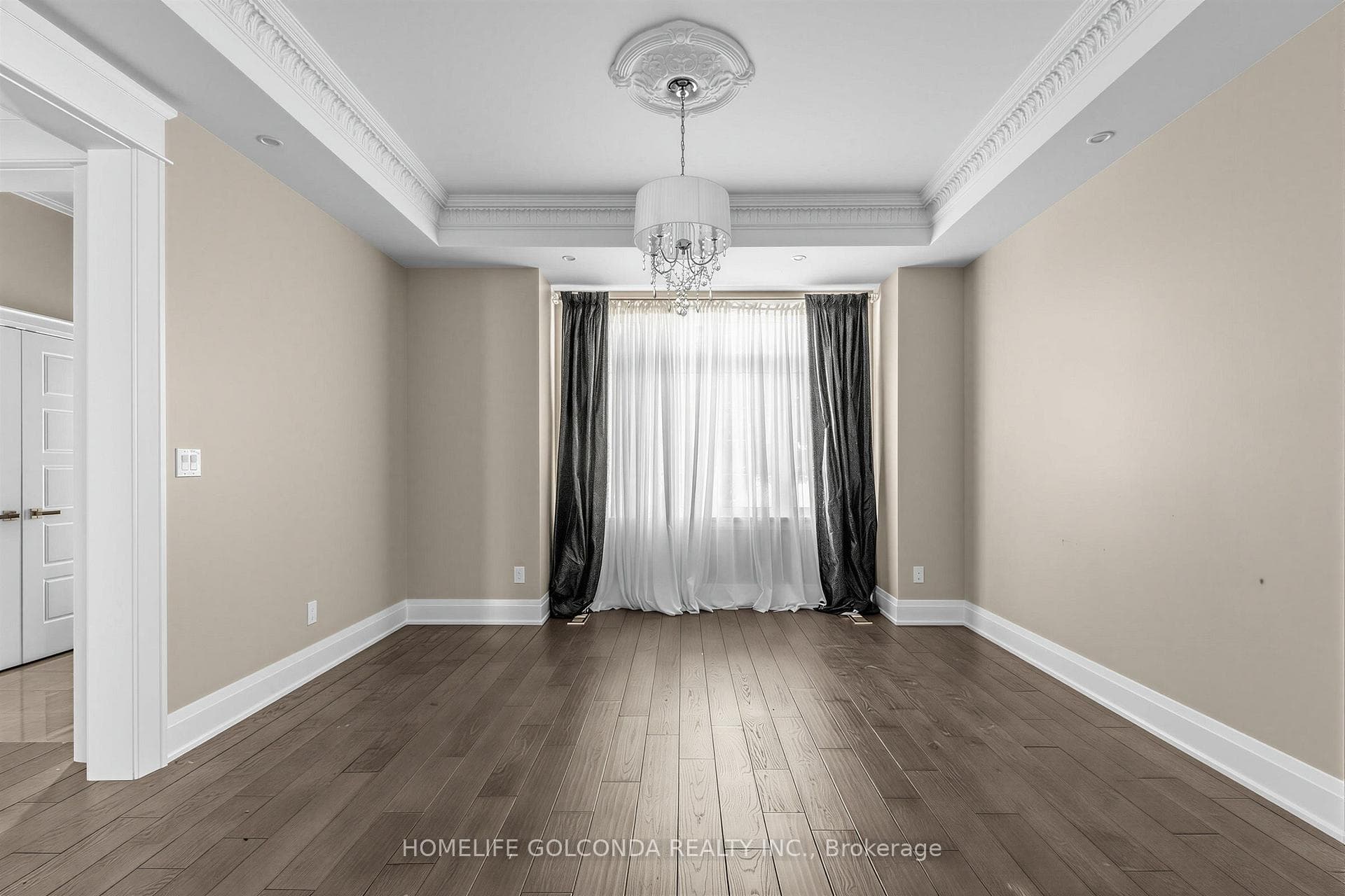 67 Mcadam Avenue photo 8