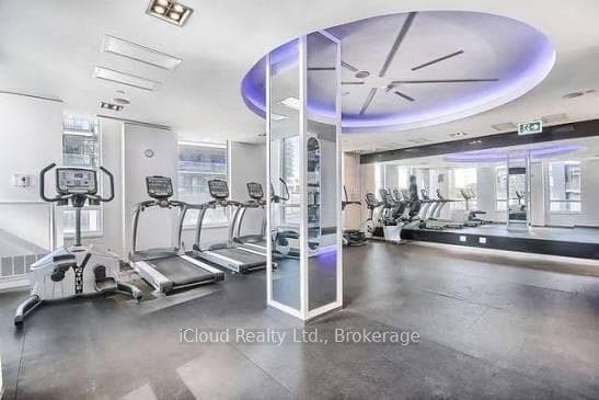 110 Marine Parade Drive Unit 810 photo 4