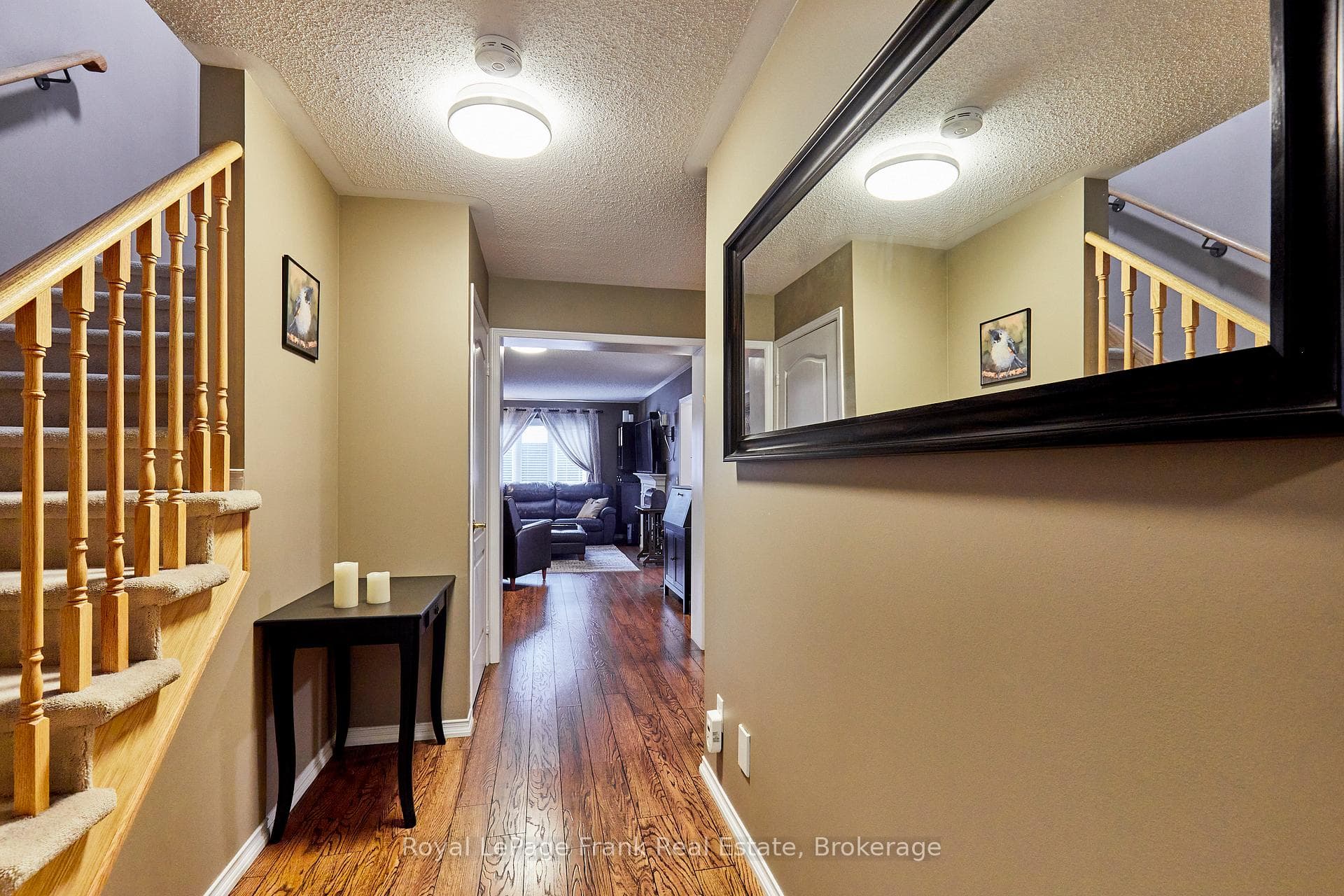 10 Lander Crescent photo 9