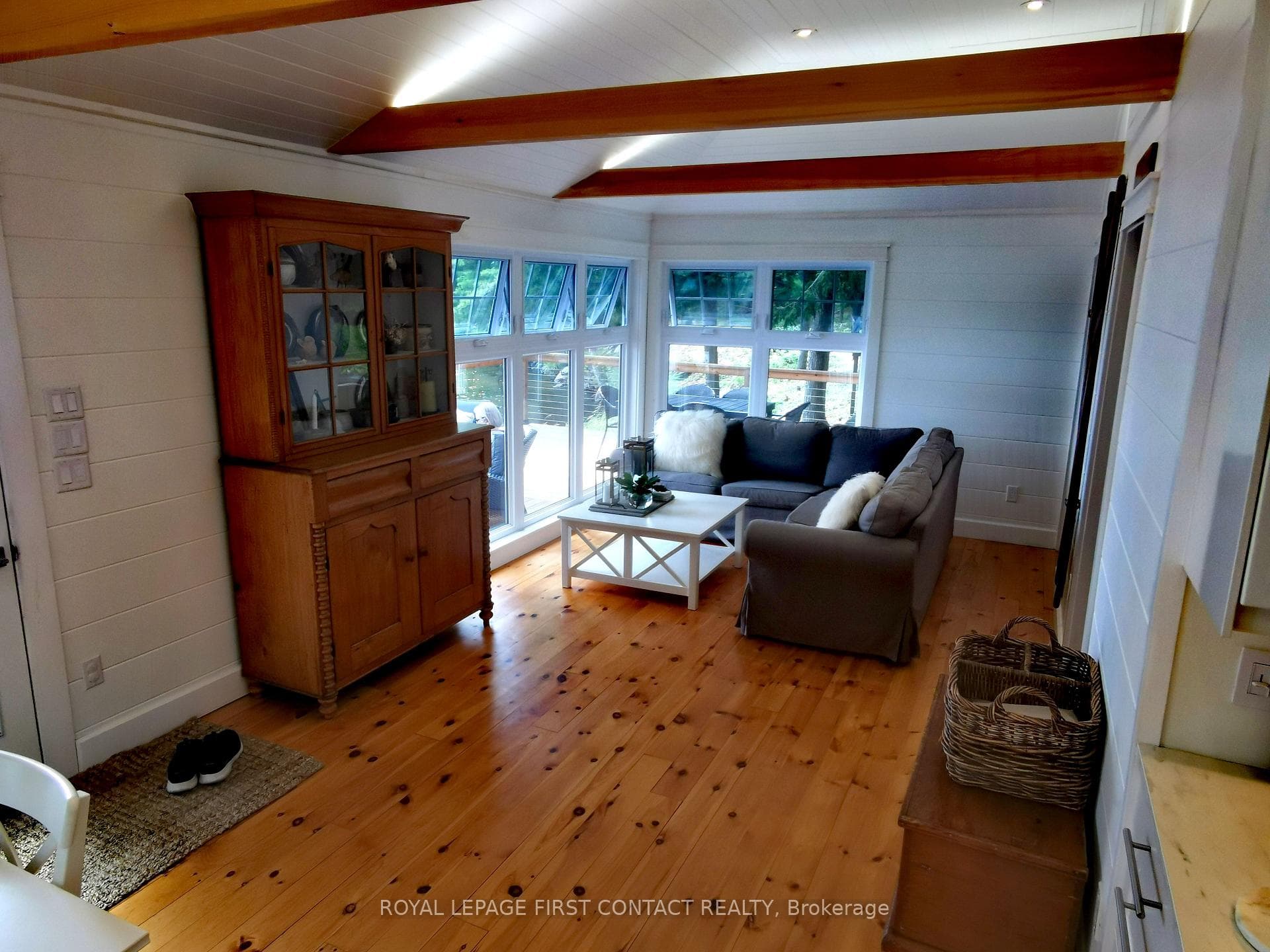 373 Healey Lake Water N/A photo 5