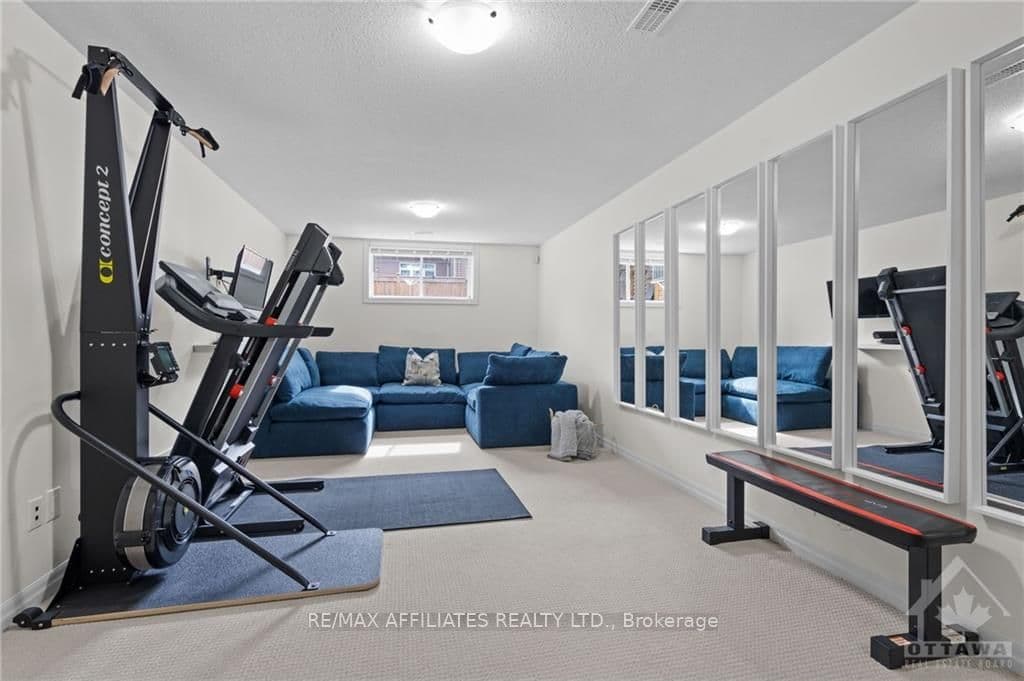 209 OVERBERG Way photo 23