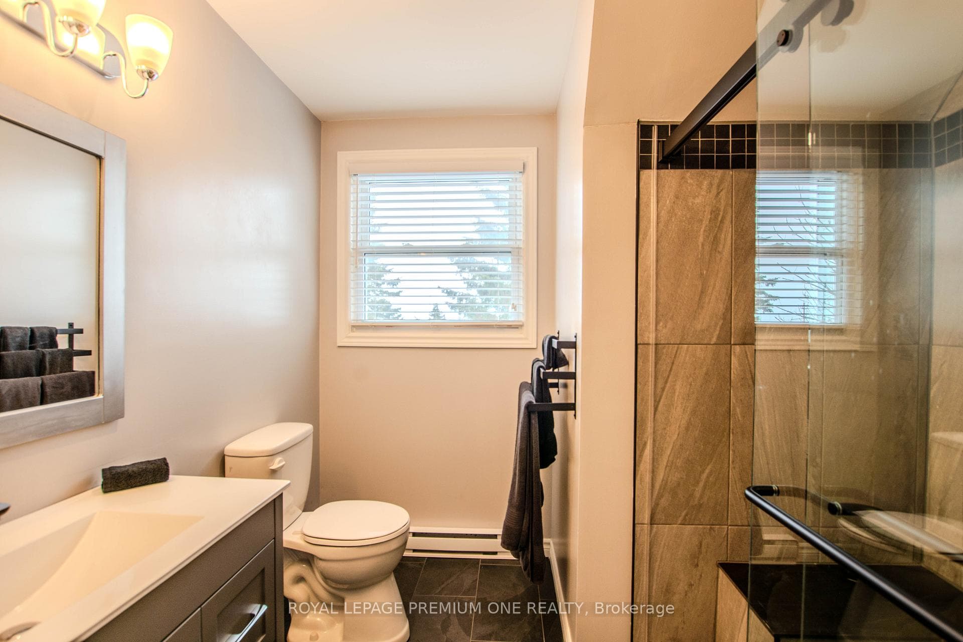7 Mariposa Drive photo 27