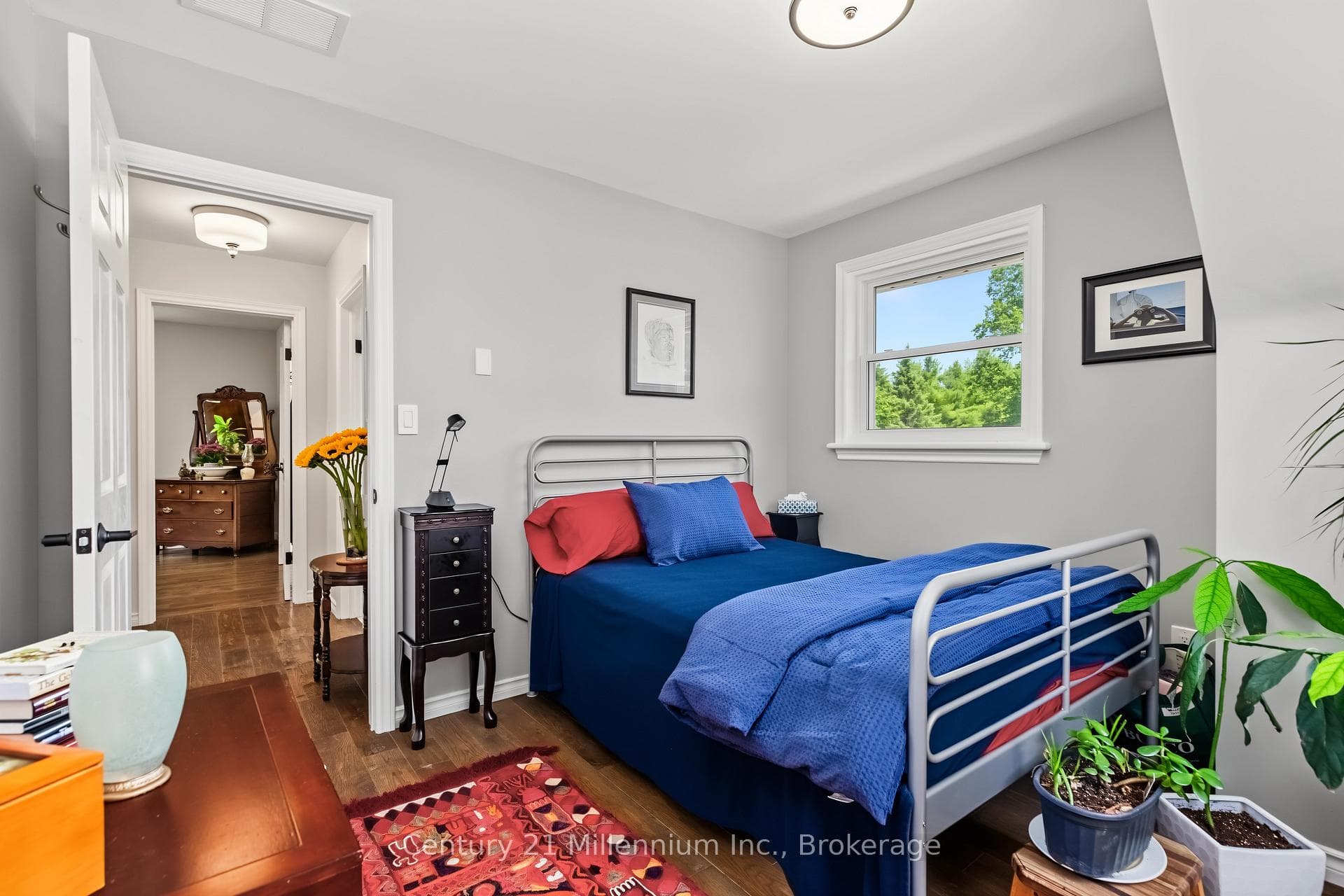 414681 Baseline Road photo 32