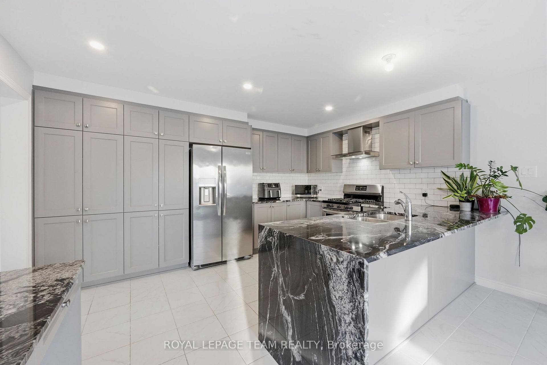 Abundance of builder upgrades to kitchen