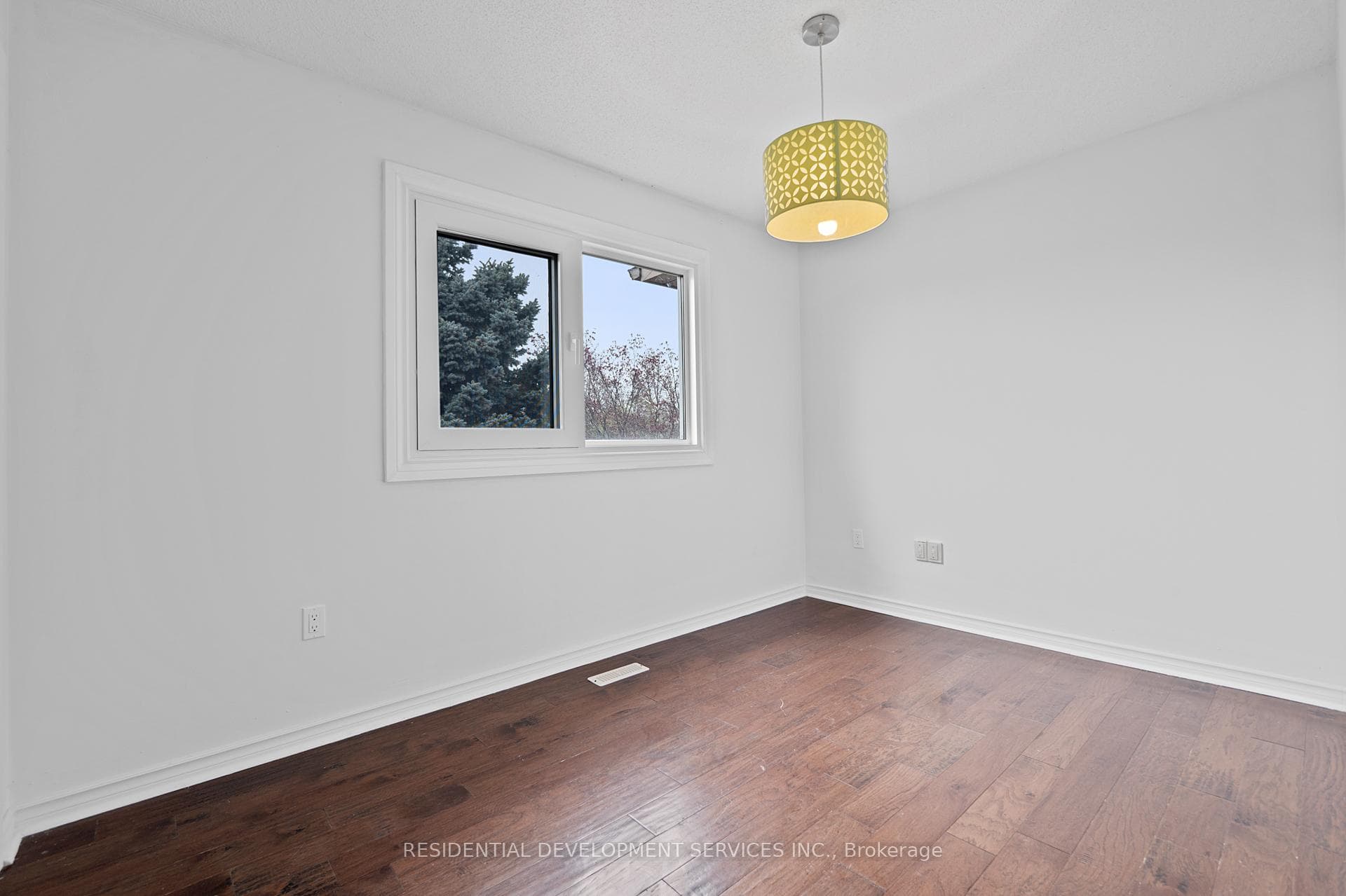 93 Rollo Drive photo 14
