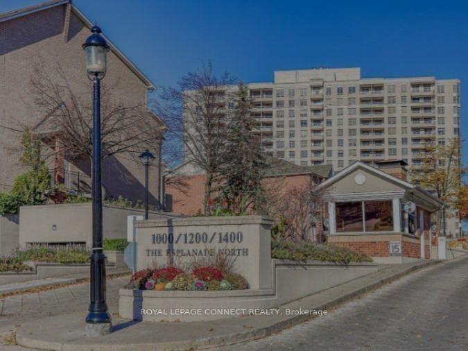 1000 The Esplanade N/A Unit 1702 photo 2