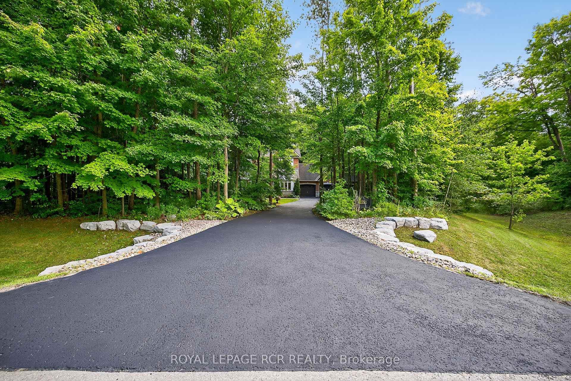 45 Lake Woods Drive photo 2