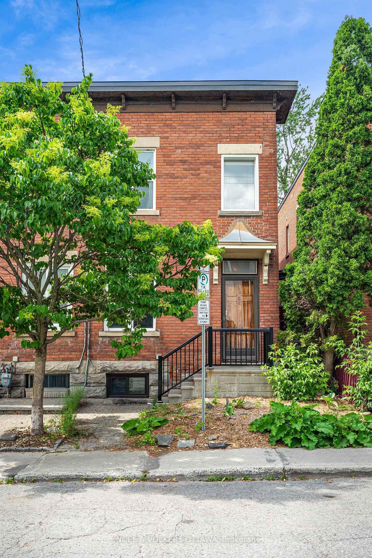 293 Somerset Street photo 3