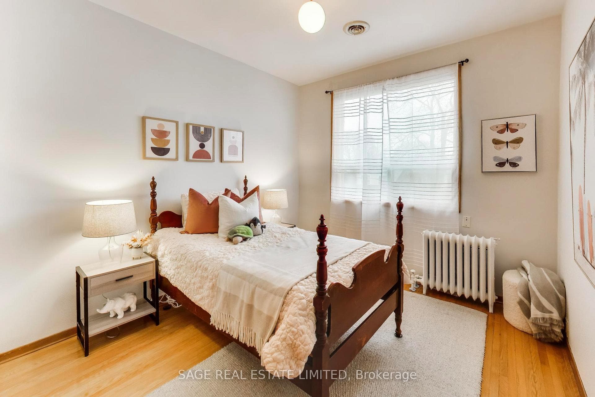 192 Westmount Avenue photo 24