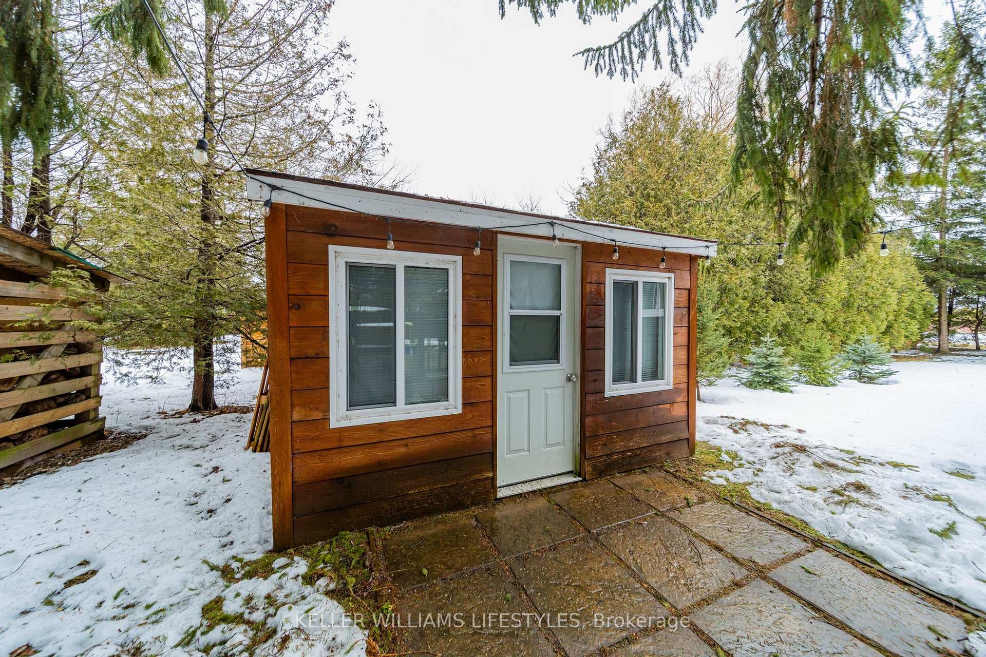 33736 Staffa Road photo 33