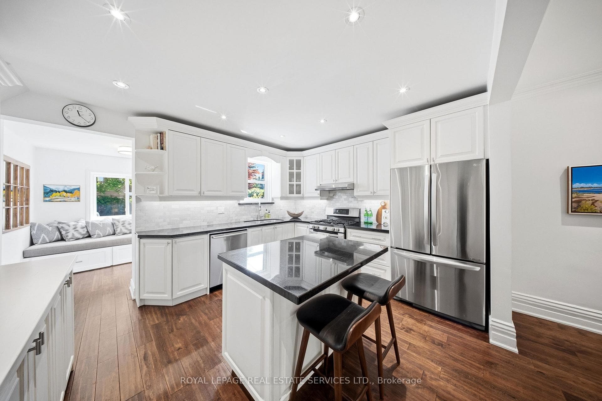 473 Beresford Avenue photo 10