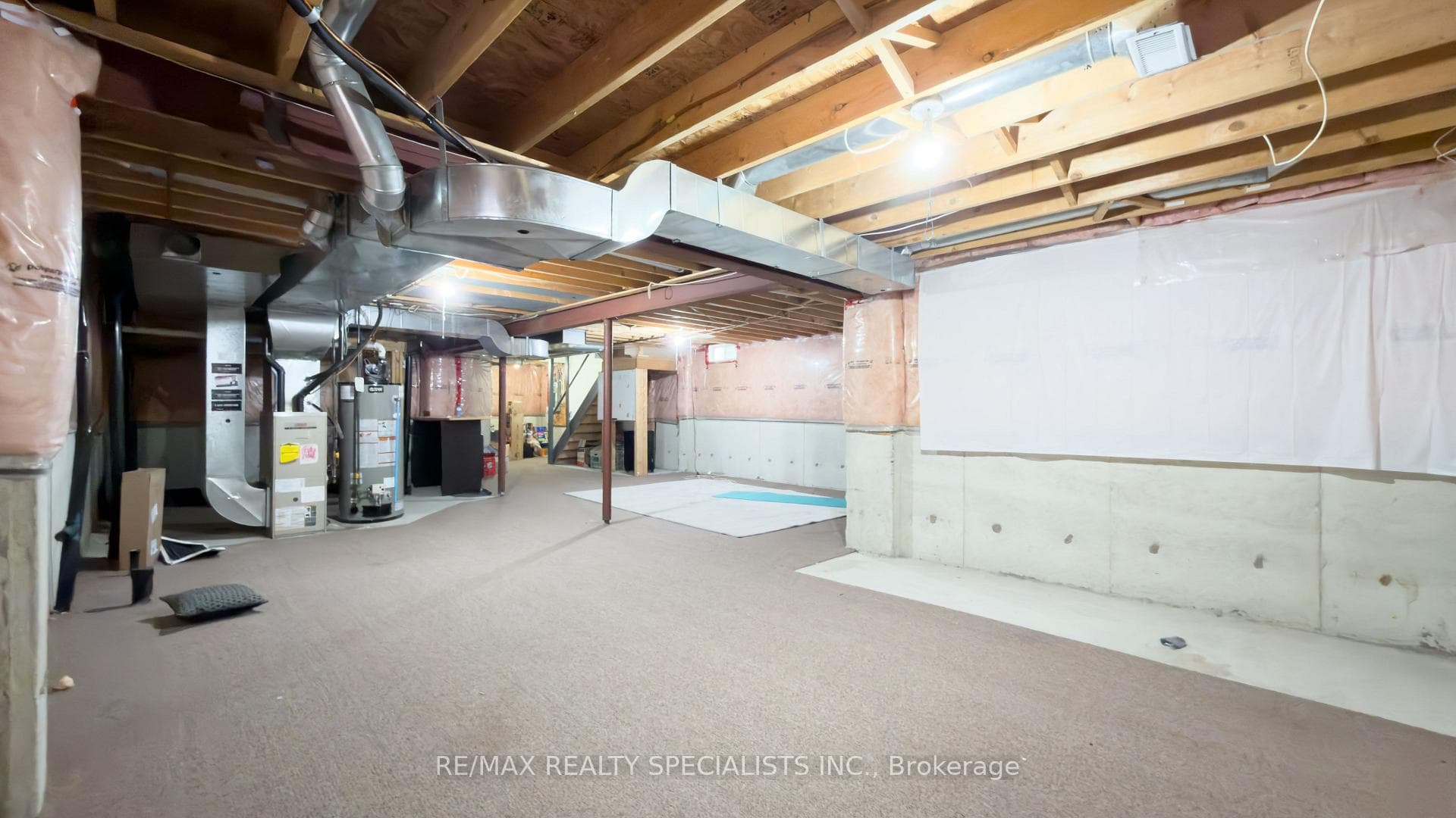 32 Feather Reed Way photo 23